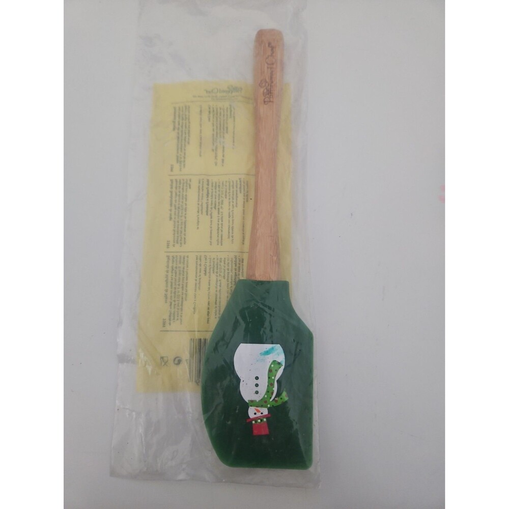 Pampered Chef Snowflake Scraper Red #1283 Silicone/Bamboo Brand New in Package